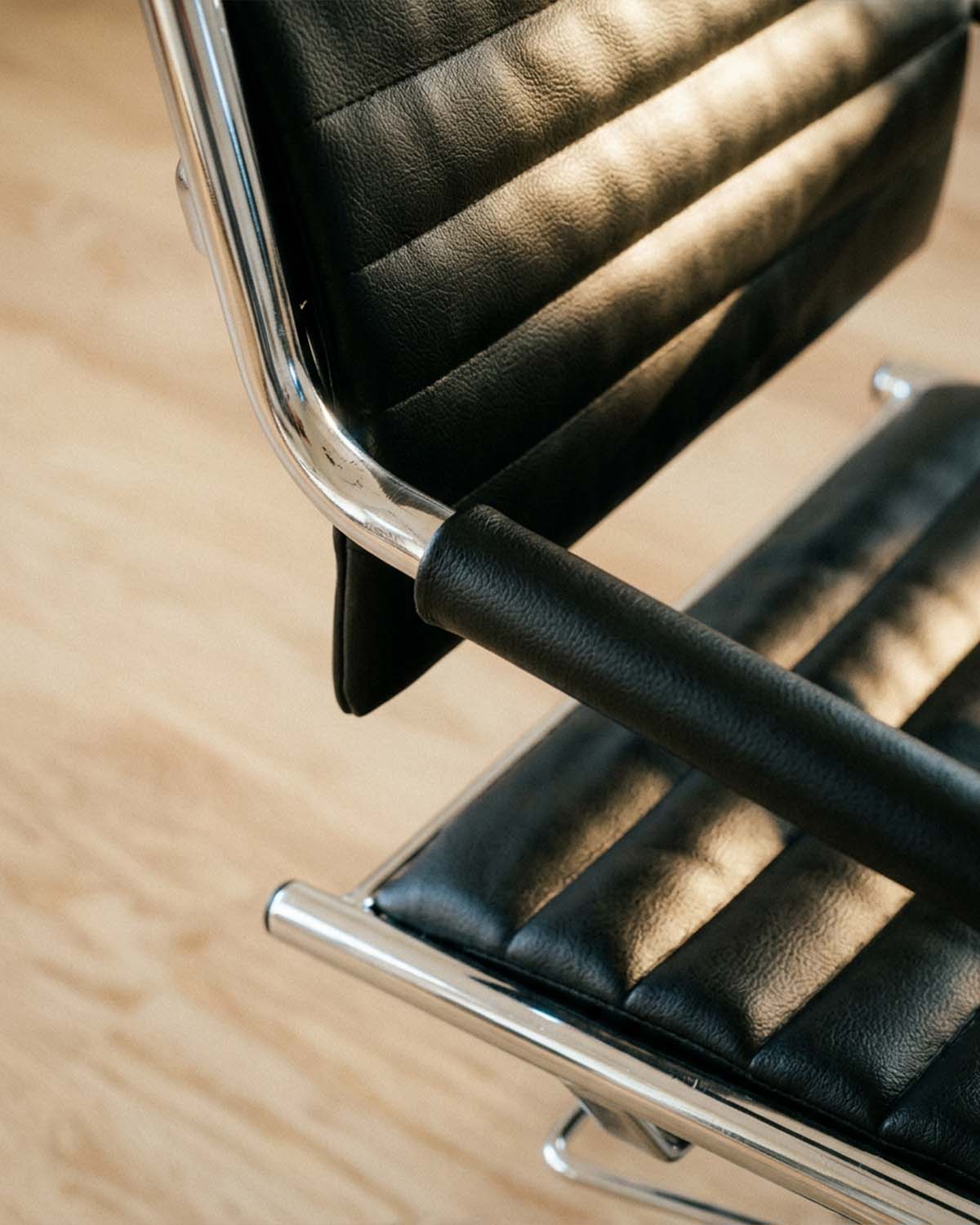 Kaip pasirinkti ergonomišką kirpimo kėdę
